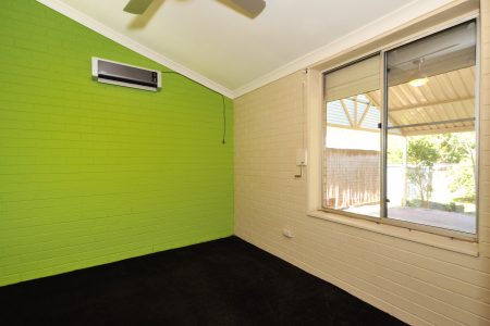 28 Ougden Way, MEDINA, WA 6167 AUS