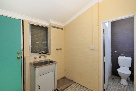 28 Ougden Way, MEDINA, WA 6167 AUS
