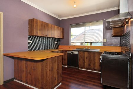28 Ougden Way, MEDINA, WA 6167 AUS