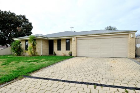 52 Wanstead Vista, BERTRAM, WA 6167 AUS