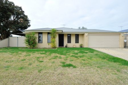 52 Wanstead Vista, BERTRAM, WA 6167 AUS