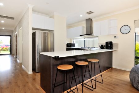 66 Jasper Bend, WELLARD, WA 6170 AUS