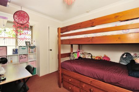4 Rattan Cove, WARNBRO, WA 6169 AUS