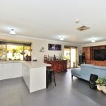 4 Rattan Cove, WARNBRO, WA 6169 AUS