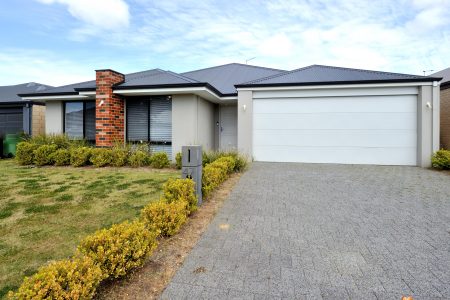 47 Molonglo Crescent, BALDIVIS, WA 6171 AUS
