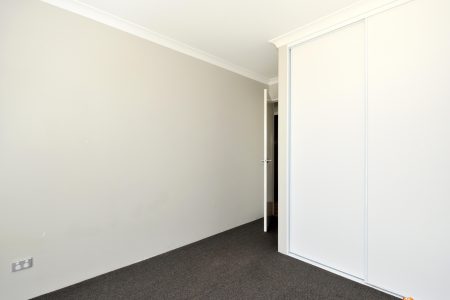 47 Molonglo Crescent, BALDIVIS, WA 6171 AUS