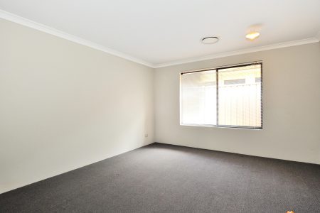 47 Molonglo Crescent, BALDIVIS, WA 6171 AUS