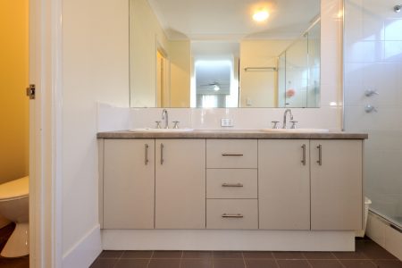 9 Greenock Road, BALDIVIS, WA 6171 AUS