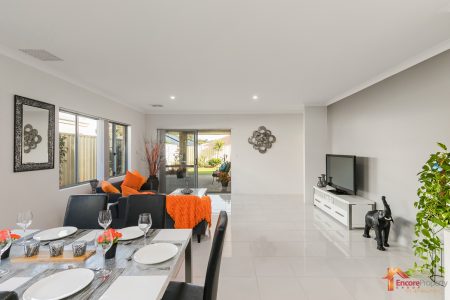 26 Obsidian Way, WELLARD, WA 6170 AUS
