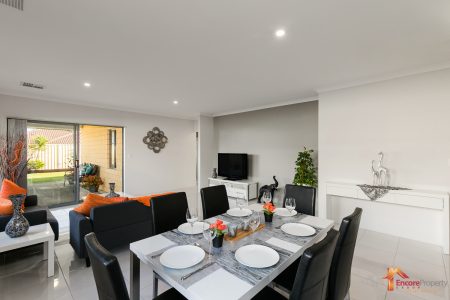 26 Obsidian Way, WELLARD, WA 6170 AUS