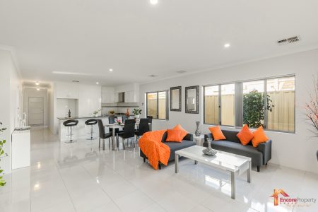 26 Obsidian Way, WELLARD, WA 6170 AUS