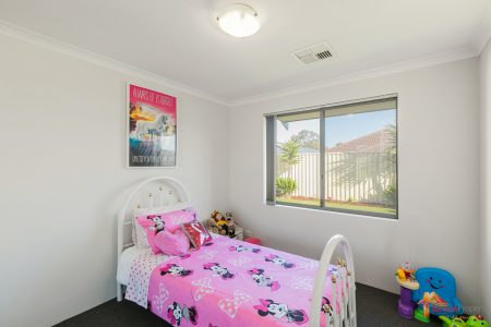 26 Obsidian Way, WELLARD, WA 6170 AUS