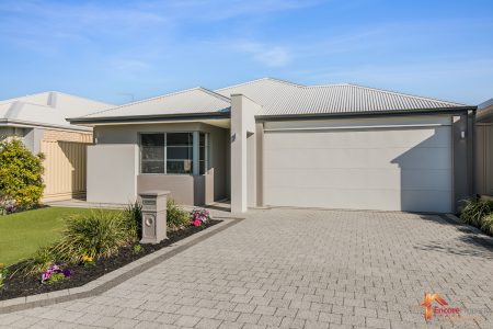 26 Obsidian Way, WELLARD, WA 6170 AUS