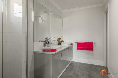 26 Obsidian Way, WELLARD, WA 6170 AUS