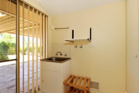 4 Tunnicliffe Street, PARMELIA, WA 6167 AUS