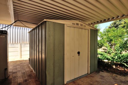4 Tunnicliffe Street, PARMELIA, WA 6167 AUS