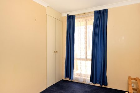 4 Tunnicliffe Street, PARMELIA, WA 6167 AUS