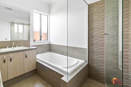 114 Woolcoot Road, WELLARD, WA 6170 AUS