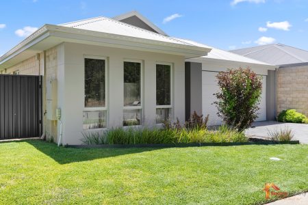 114 Woolcoot Road, WELLARD, WA 6170 AUS