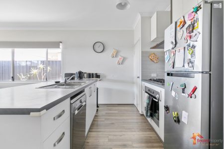 114 Woolcoot Road, WELLARD, WA 6170 AUS