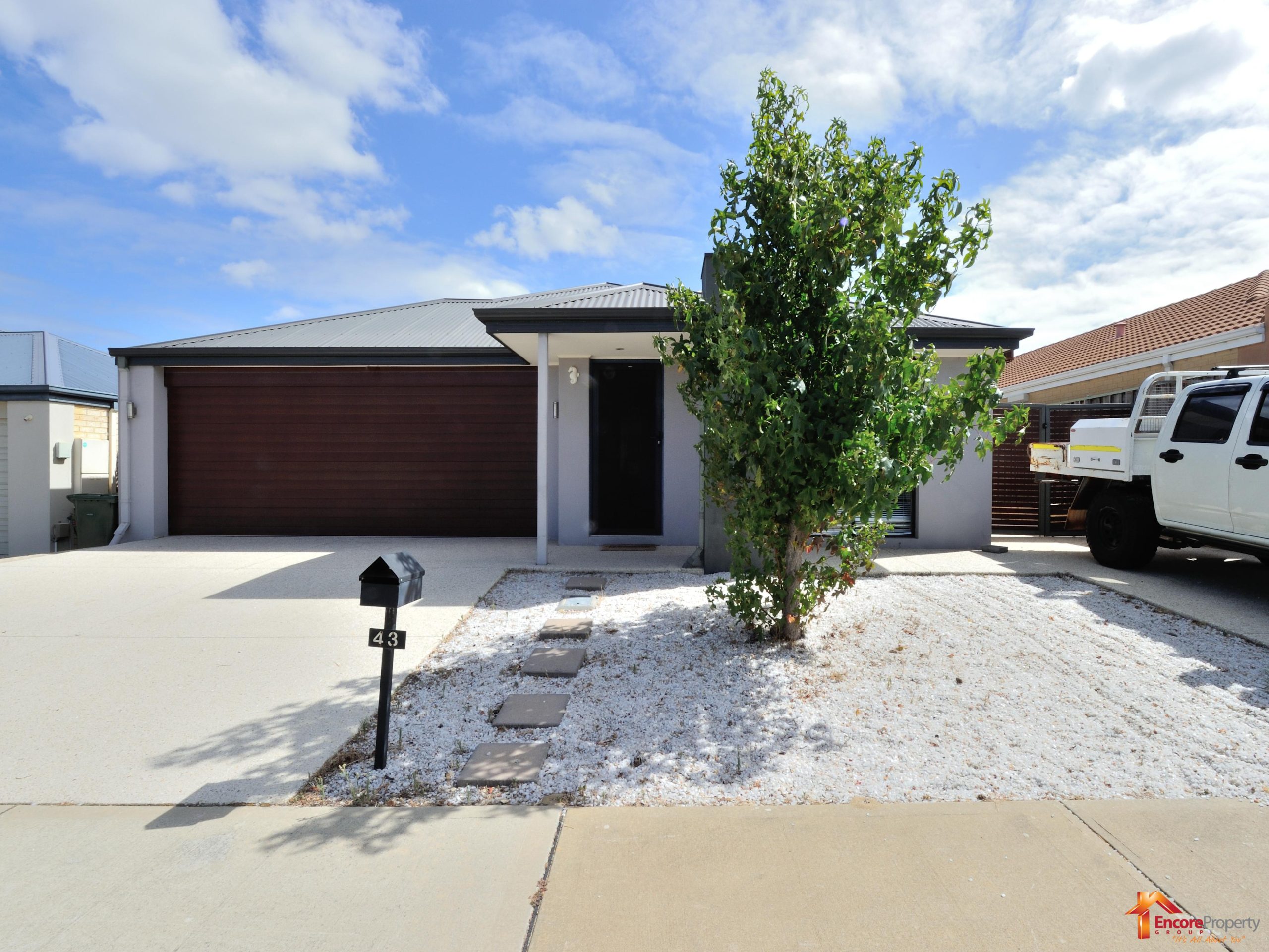 43 Gemstone Parade, WELLARD, WA 6170 AUS
