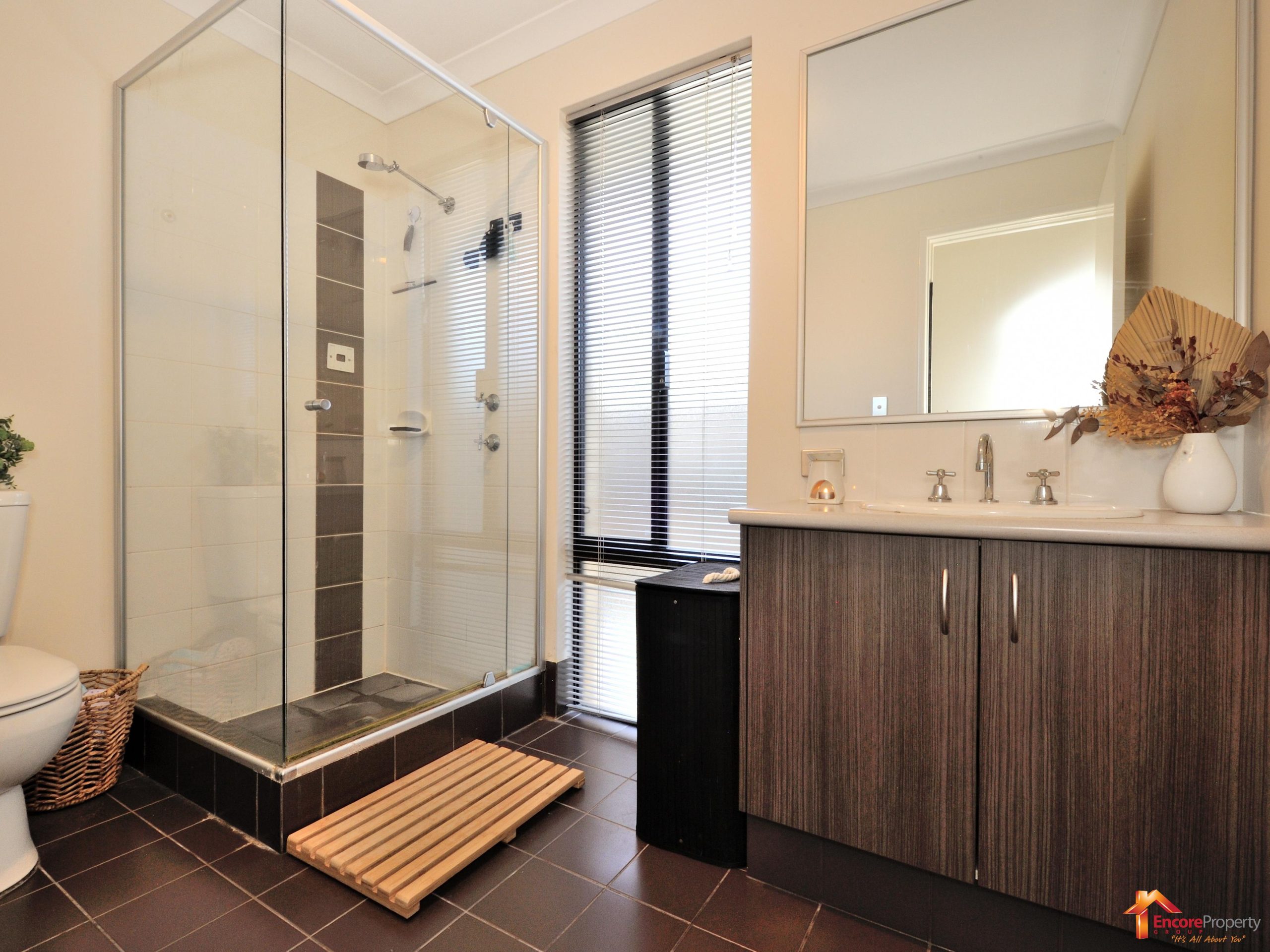 43 Gemstone Parade, WELLARD, WA 6170 AUS