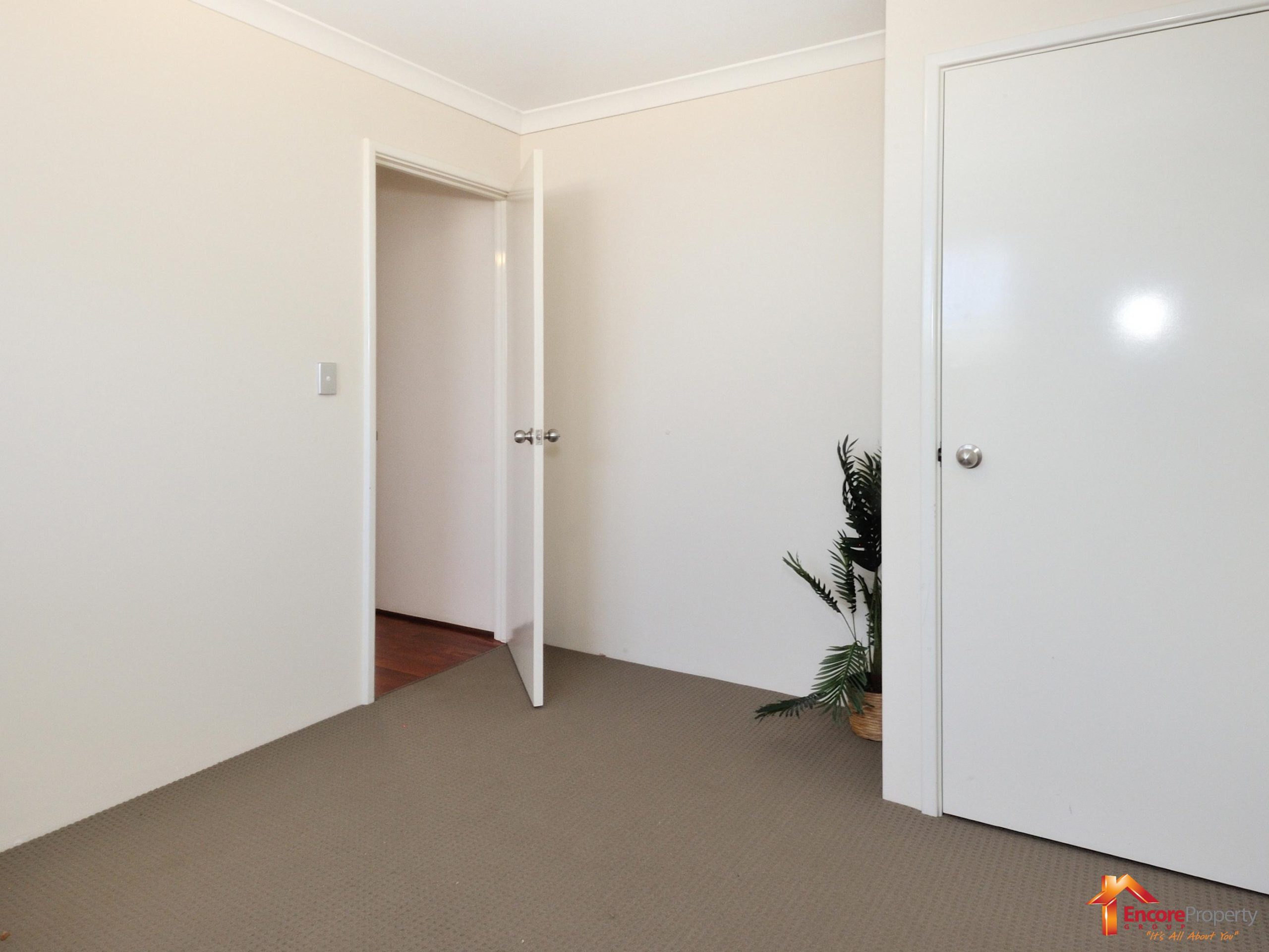 43 Gemstone Parade, WELLARD, WA 6170 AUS