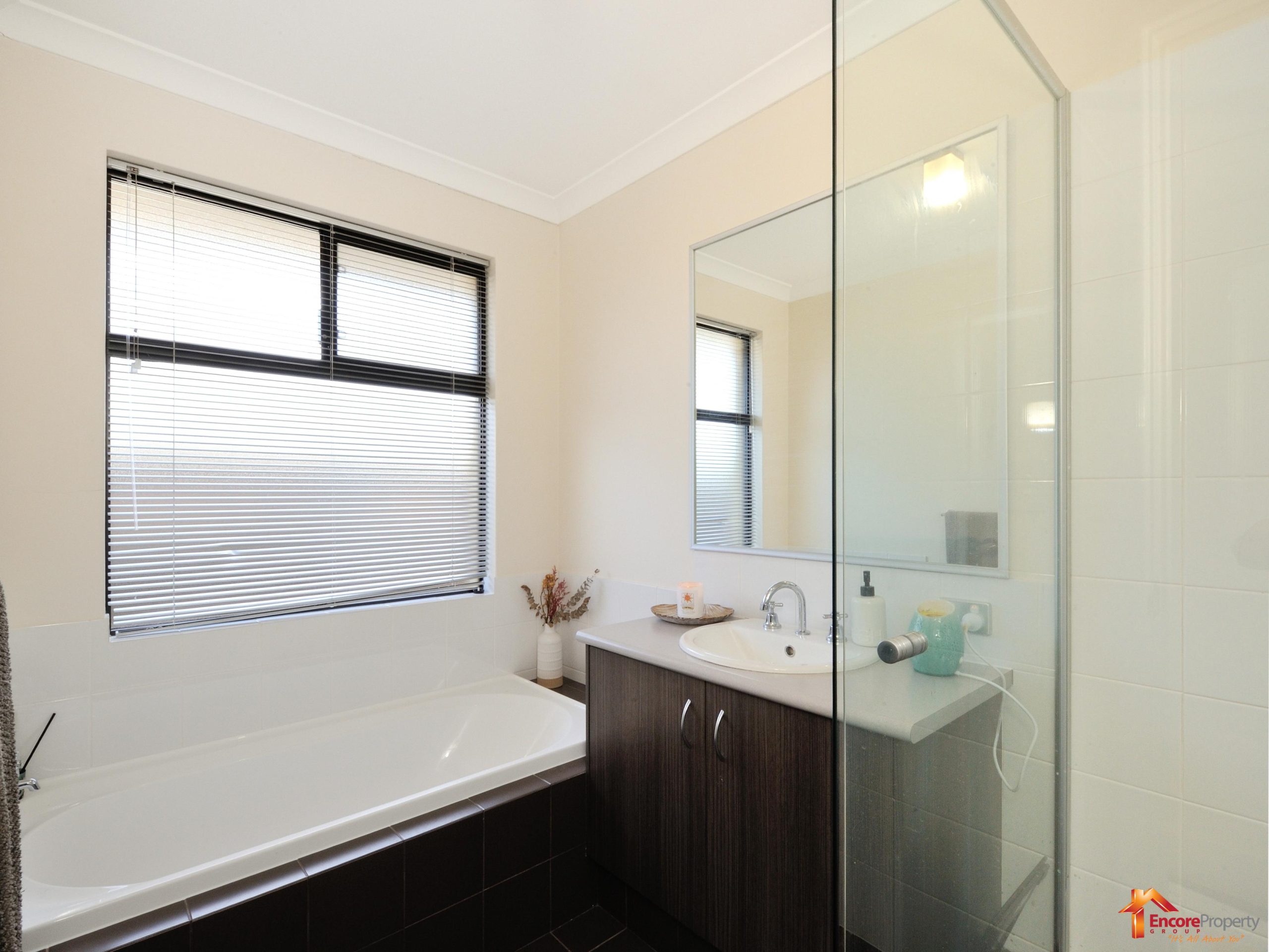 43 Gemstone Parade, WELLARD, WA 6170 AUS