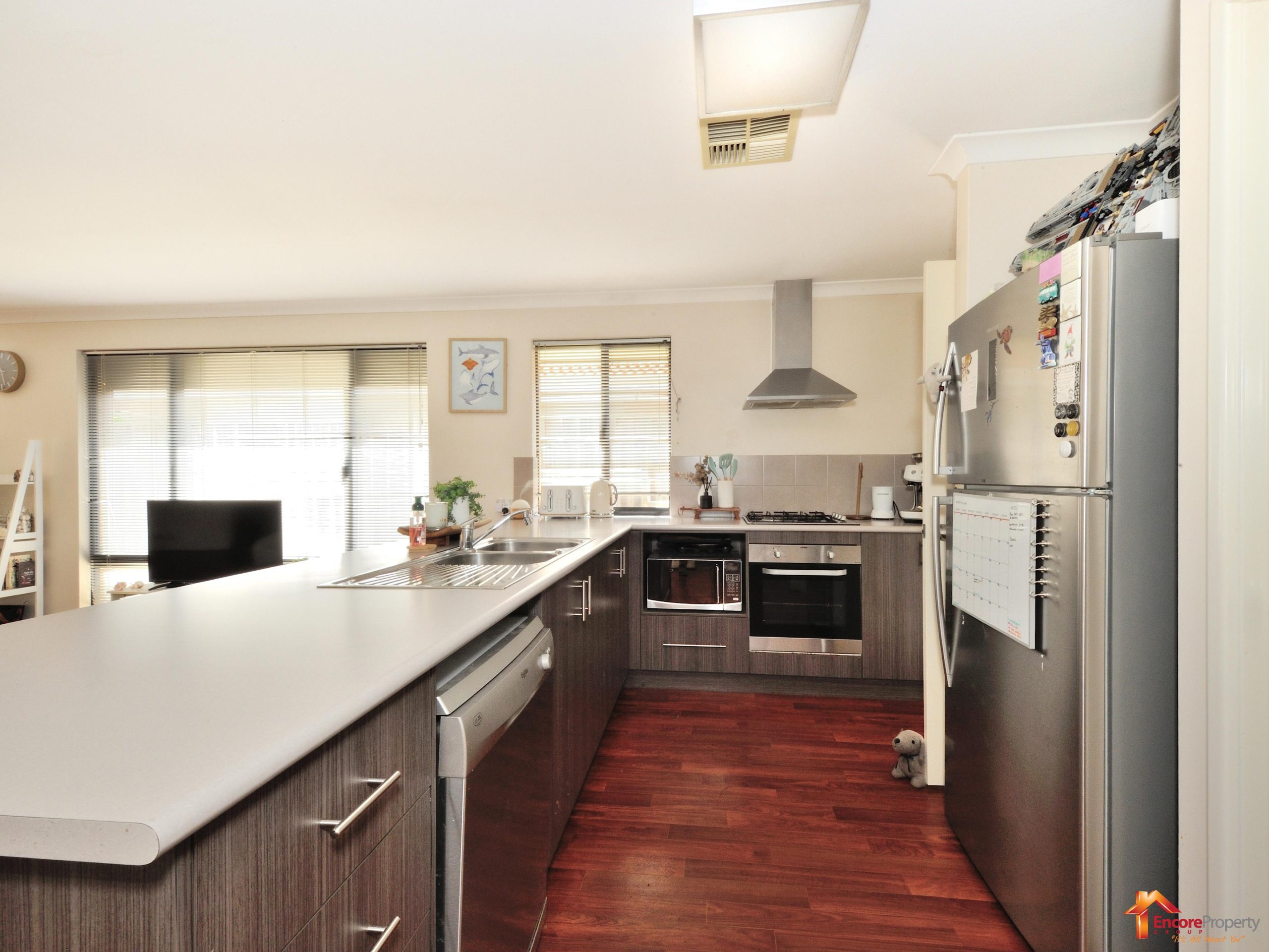 43 Gemstone Parade, WELLARD, WA 6170 AUS