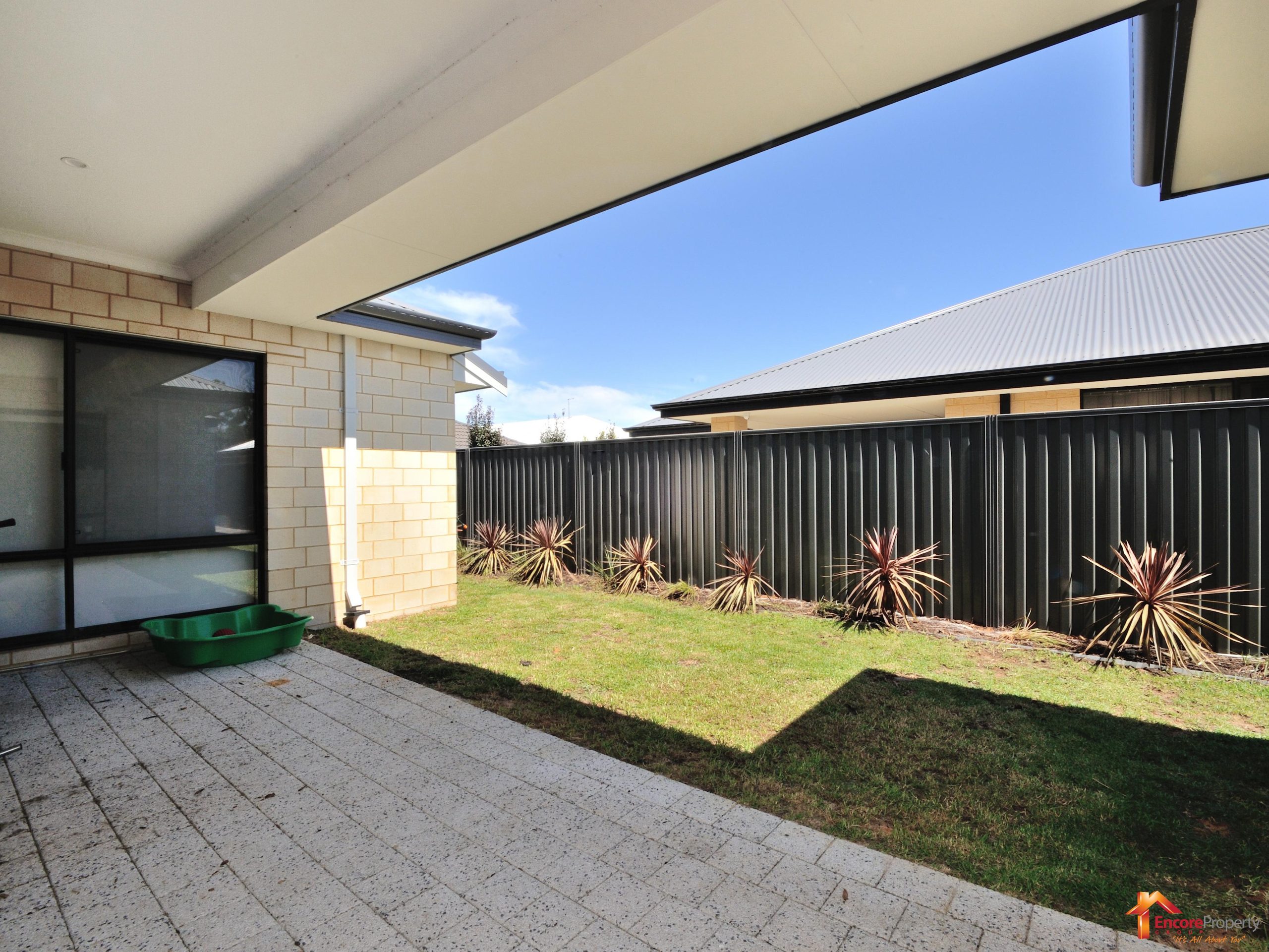 42 Jamison Grove, WELLARD, WA 6170 AUS
