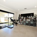 42 Jamison Grove, WELLARD, WA 6170 AUS
