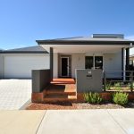 18 Hazewinkel Gardens, CHAMPION LAKES, WA 6111 AUS