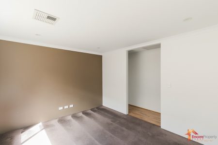 349 Lambeth Circle, WELLARD, WA 6170 AUS