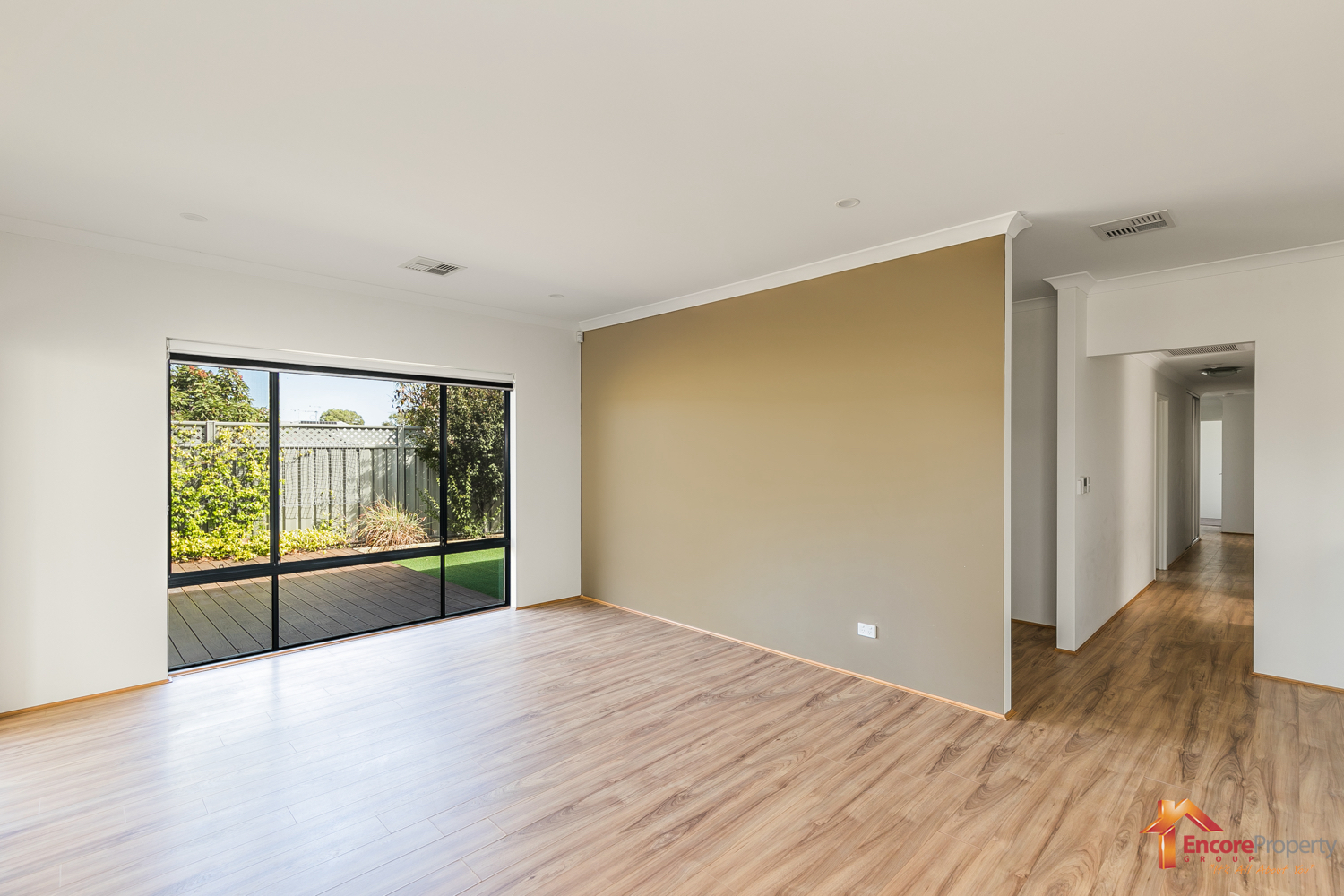 349 Lambeth Circle, WELLARD, WA 6170 AUS