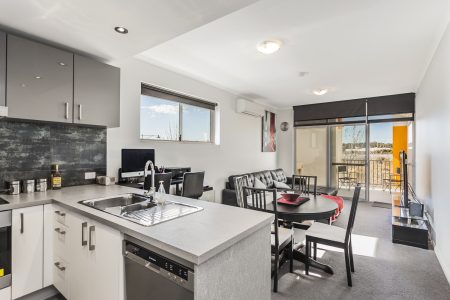46/10 Pimlico Crescent, WELLARD, WA 6170 AUS