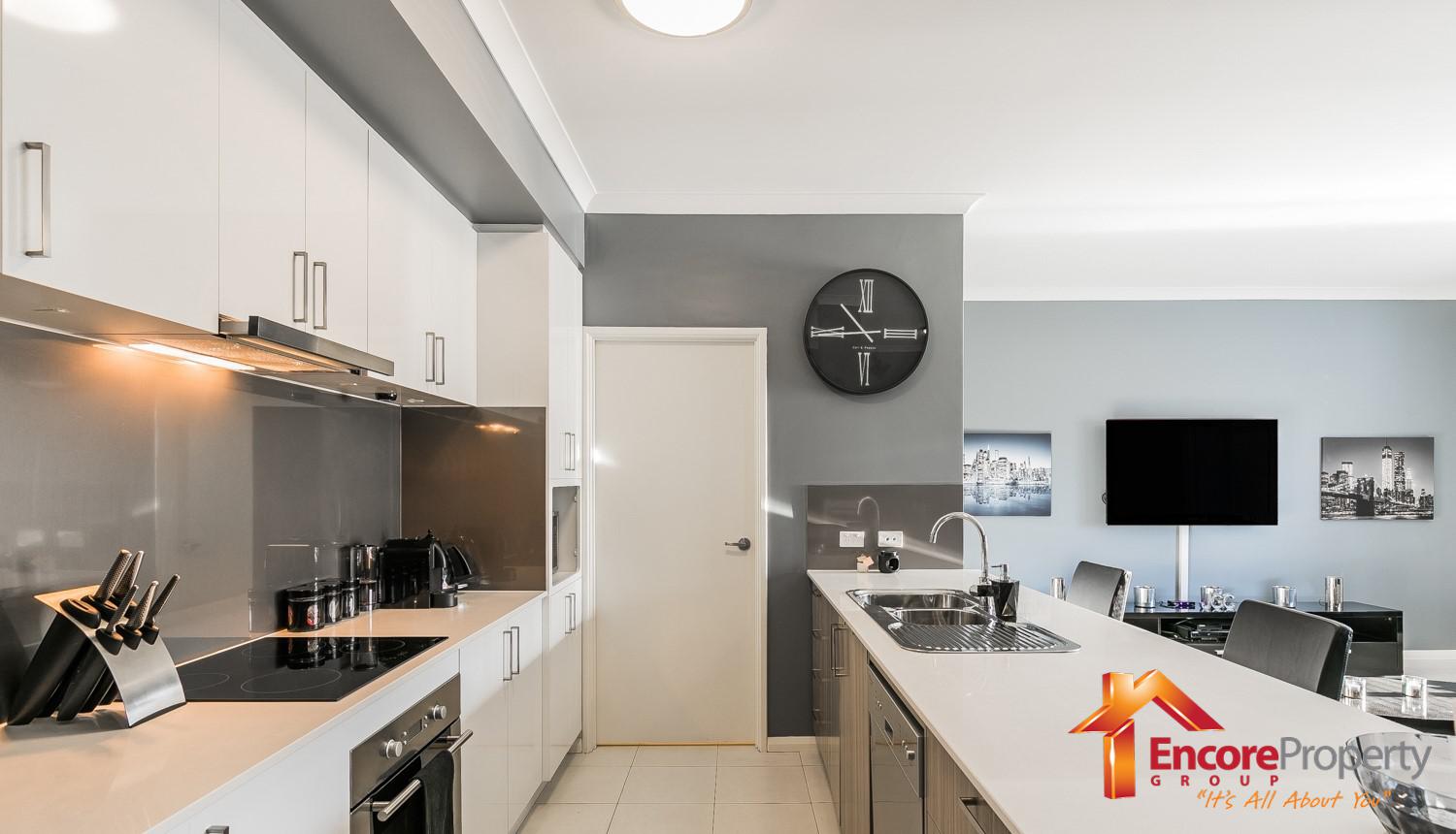 18/2 Louvre Way, BALDIVIS, WA 6171 AUS