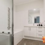 18/2 Louvre Way, BALDIVIS, WA 6171 AUS