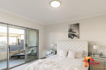 18/2 Louvre Way, BALDIVIS, WA 6171 AUS
