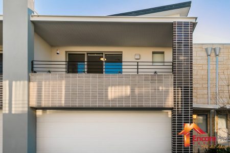 18/2 Louvre Way, BALDIVIS, WA 6171 AUS