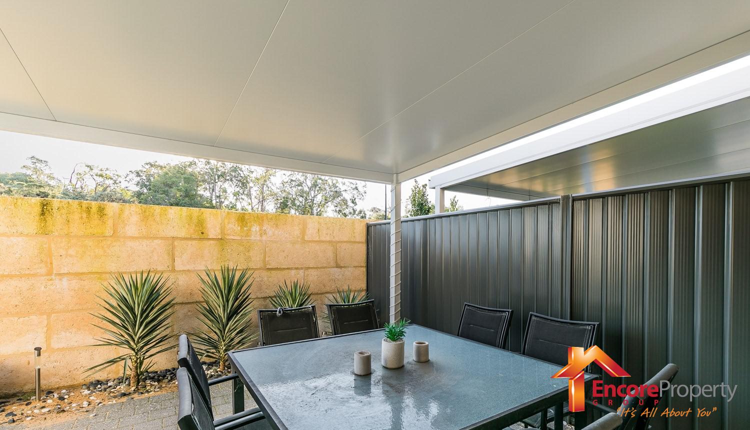 18/2 Louvre Way, BALDIVIS, WA 6171 AUS