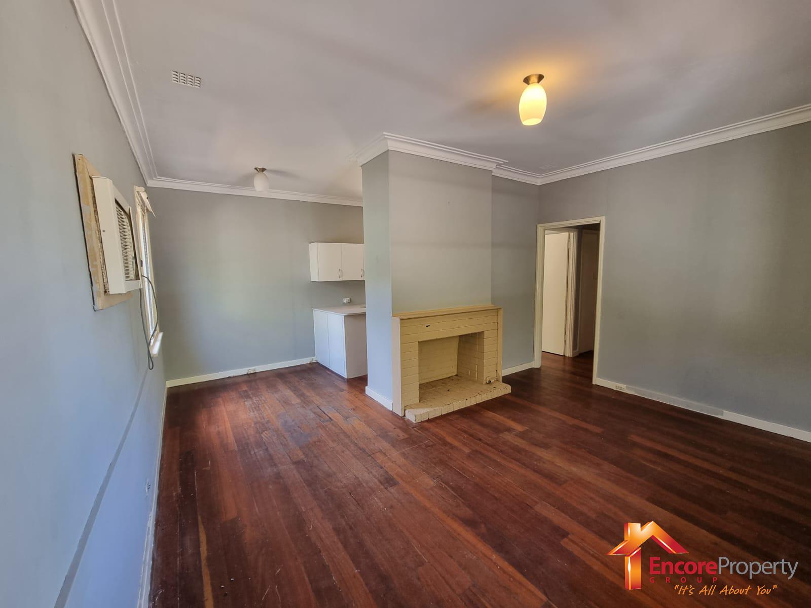 8 Kenton Way, CALISTA, WA 6167 AUS