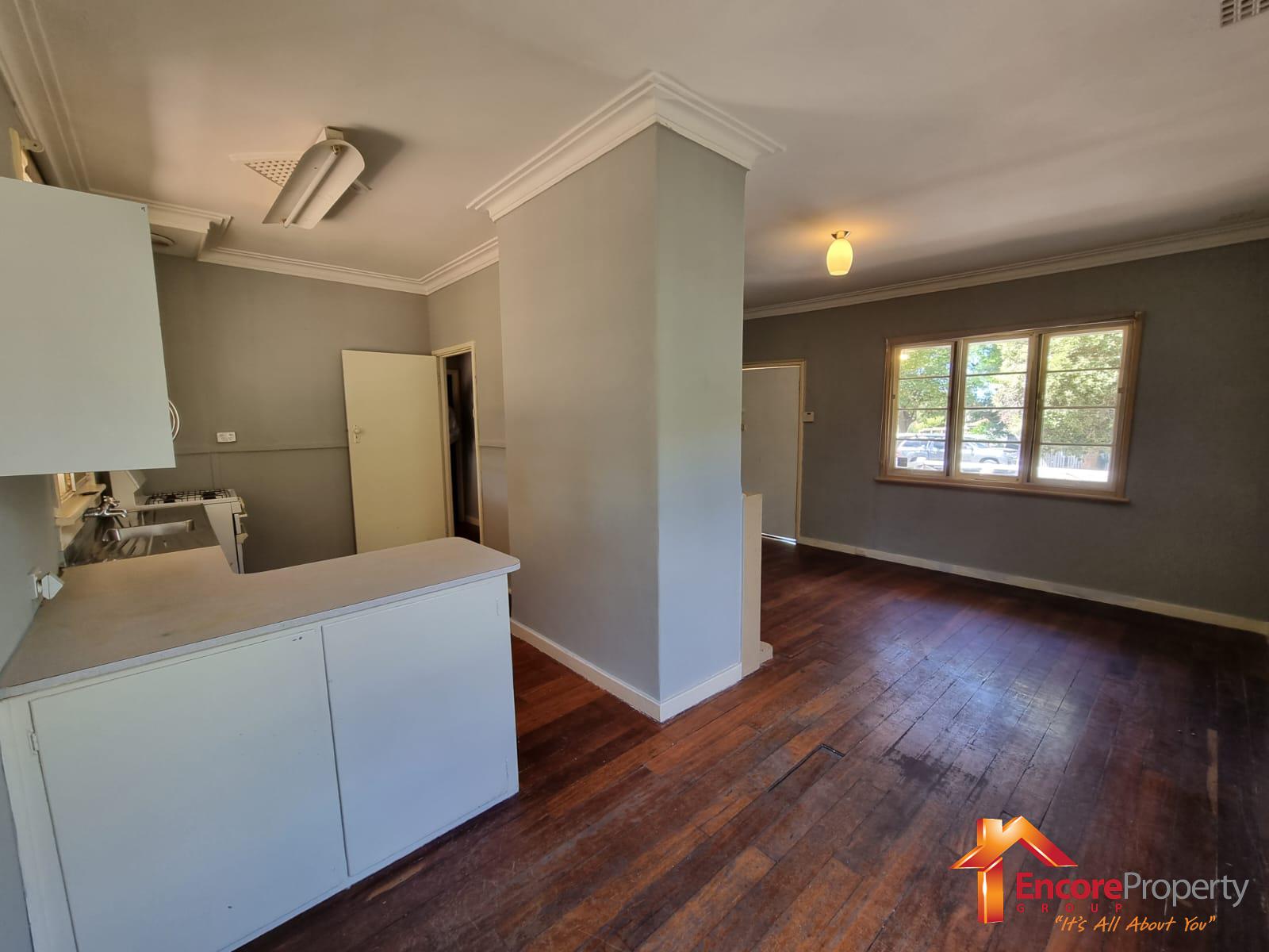 8 Kenton Way, CALISTA, WA 6167 AUS
