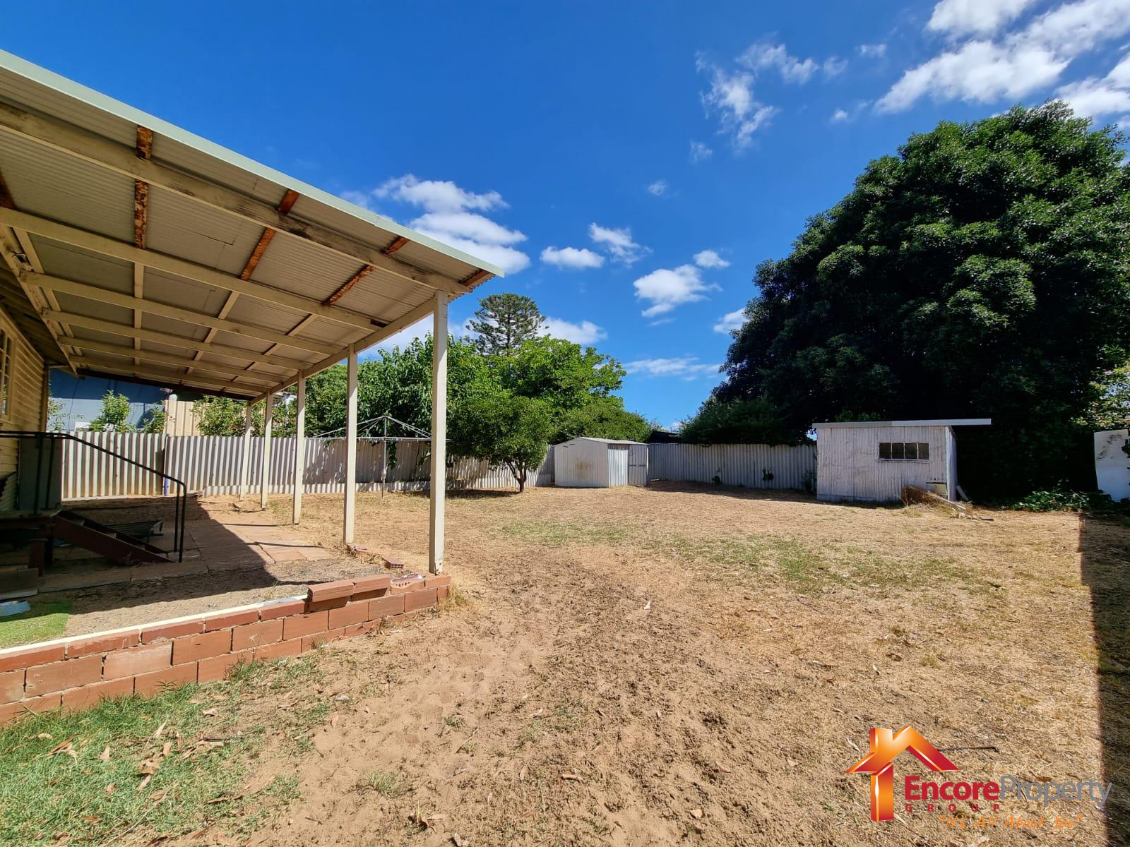 8 Kenton Way, CALISTA, WA 6167 AUS