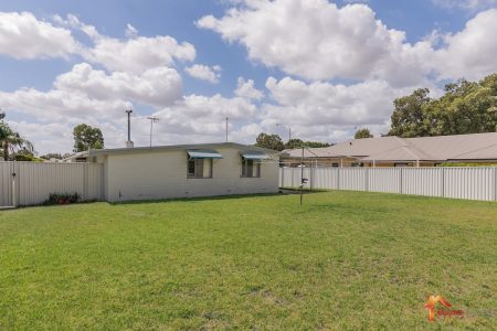 38 Fremantle Road, GOSNELLS, WA 6110 AUS