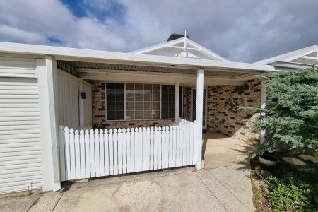 15 Walmer Place, ORELIA, WA 6167 AUS