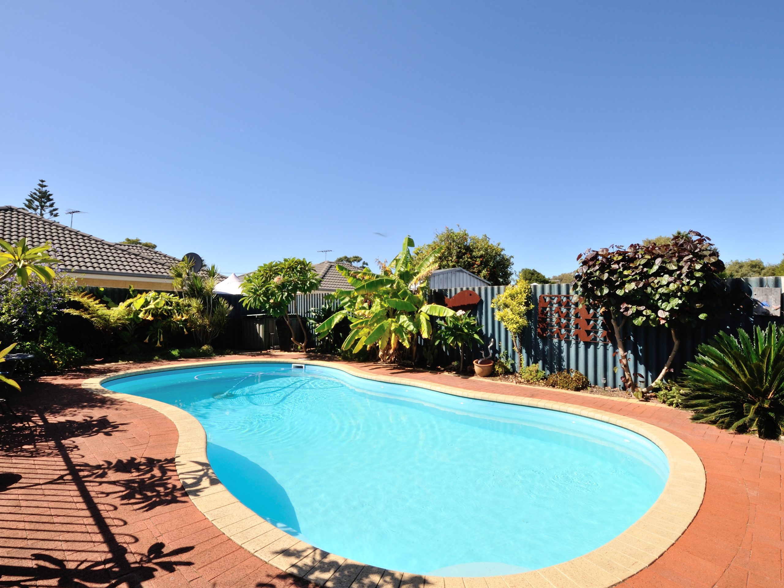15 Hawkins Street, ROCKINGHAM, WA 6168 AUS