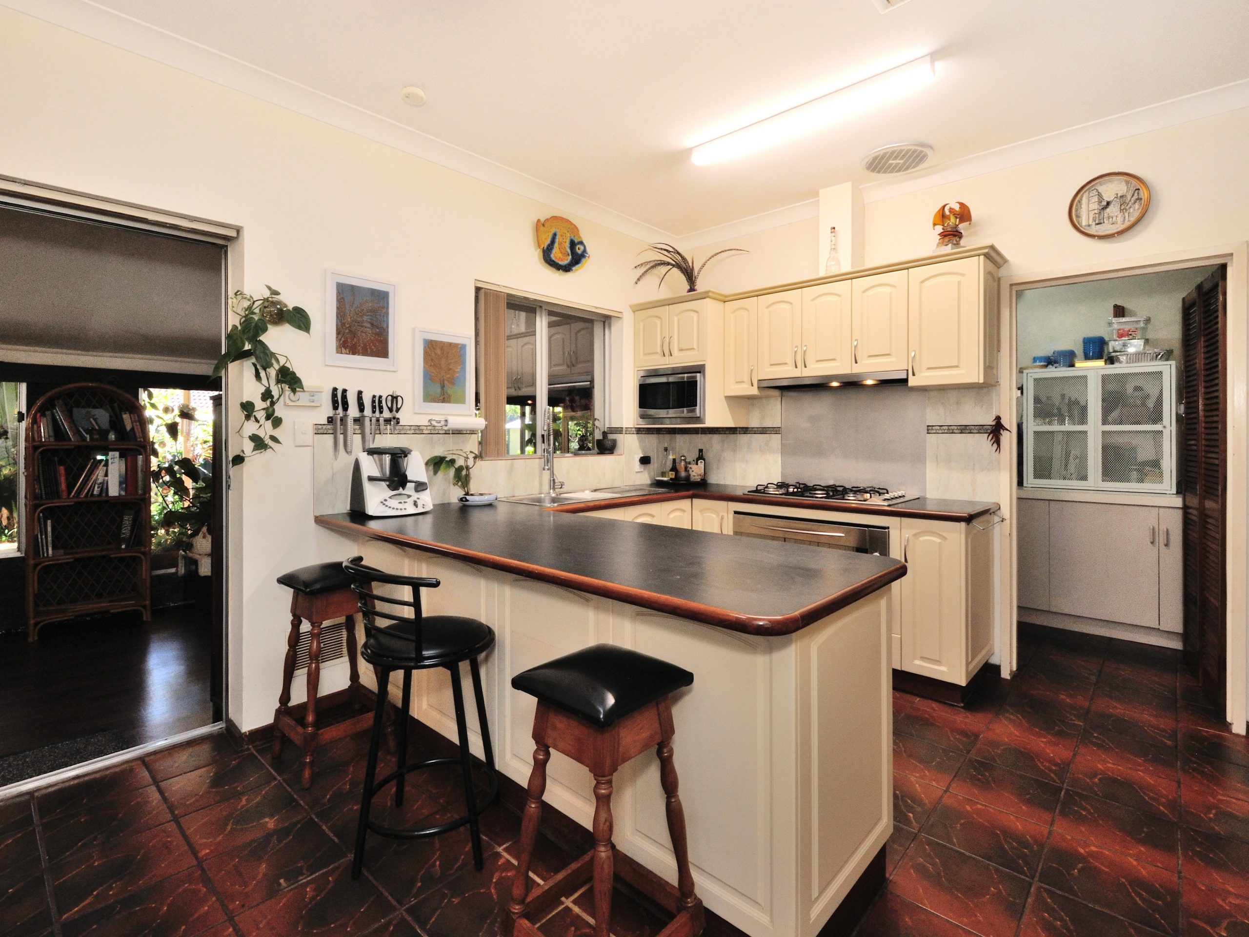 15 Hawkins Street, ROCKINGHAM, WA 6168 AUS