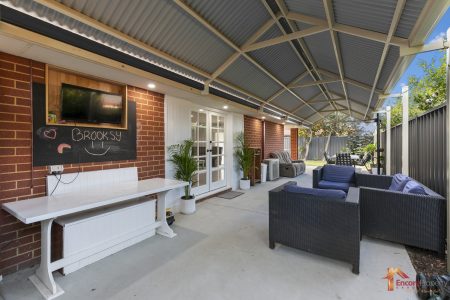 14 Whitehaven Avenue, SECRET HARBOUR, WA 6173 AUS
