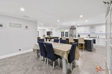 14 Whitehaven Avenue, SECRET HARBOUR, WA 6173 AUS