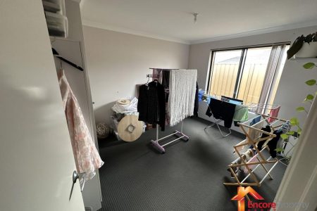 20 Moston Crescent, BERTRAM, WA 6167 AUS